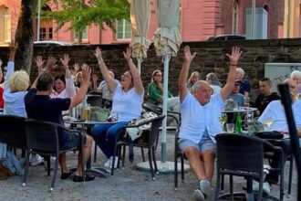 Lou Hoffner gegeistert Publikum bei Live-Auftritt