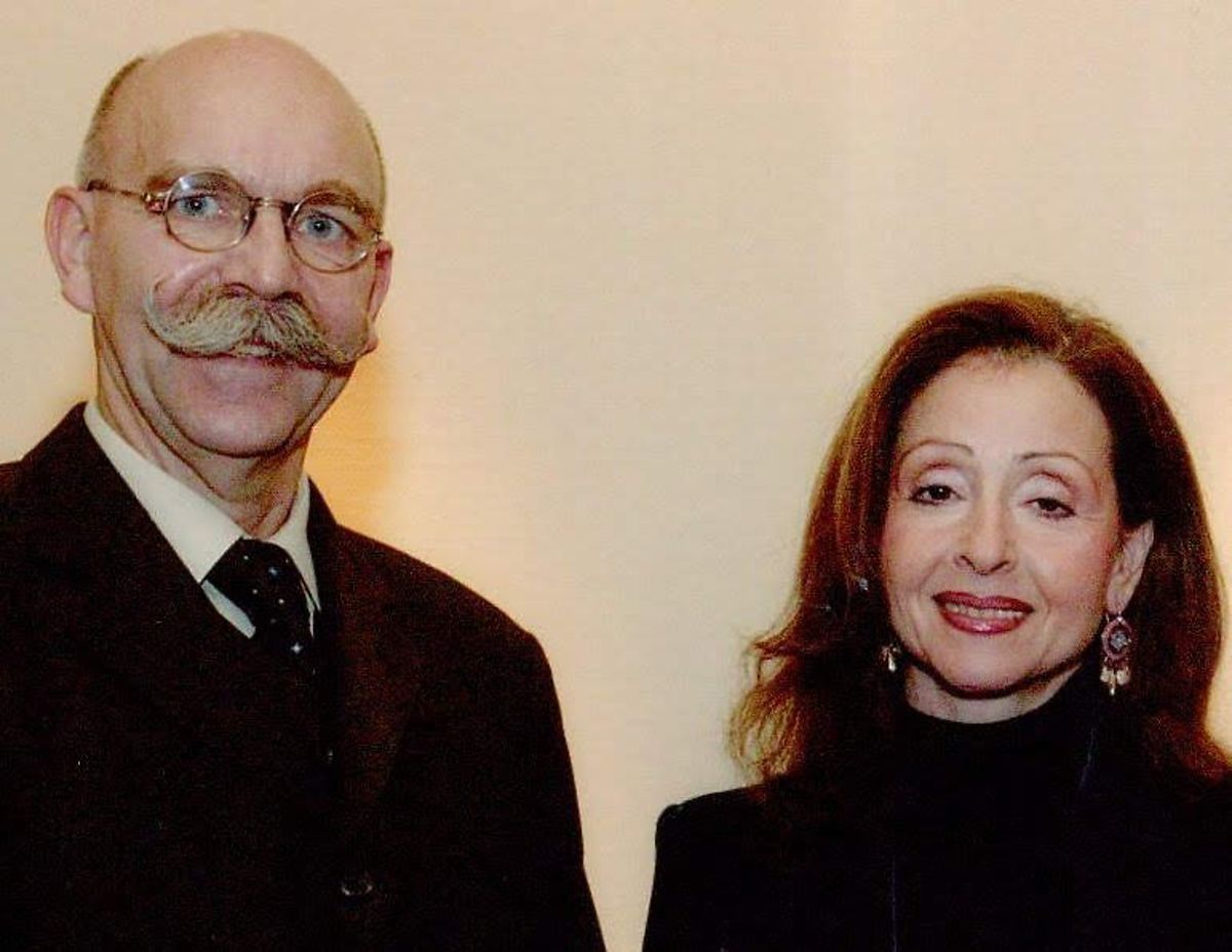 Werner Deck gemeinsam mit Vicky Leandros im Jahr 2004 – ein persönlicher Moment mit der Grand Dame des deutschen Schlagers.