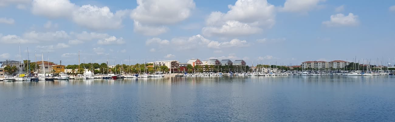 Morgens im Hafen von Port Saint Louis