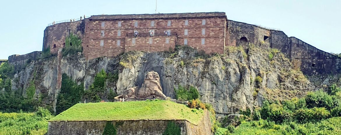 Zitadelle Forts in Belfort mit dem berühmten Löwen – Rhone-Flusskreuzfahrt