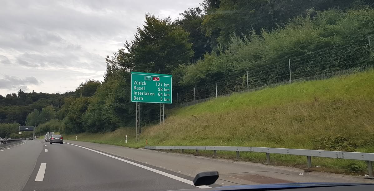 Côte d’Azur Rückreise Bern - Wolken, Regen, Gotthardtunnel und Genfer See. Auf dem Weg nach Bern