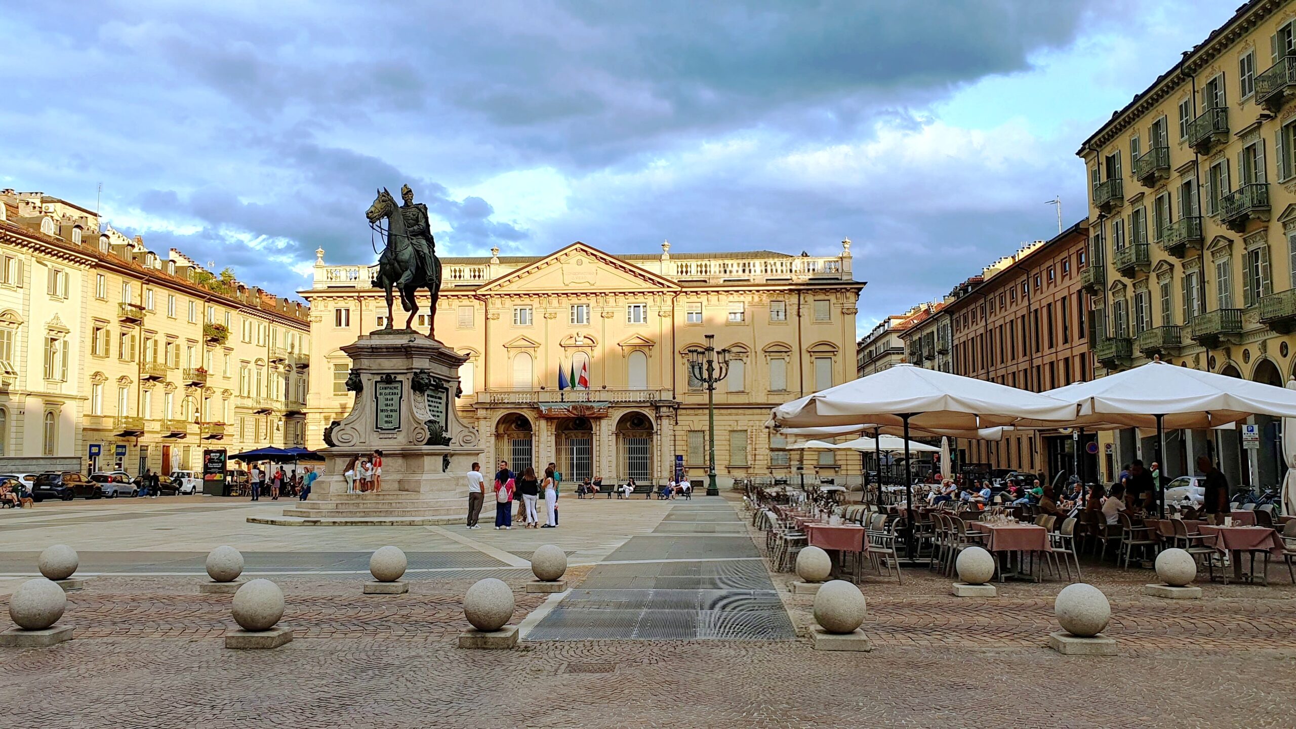 Côte d’Azur Rückreise Turin – Piazza Giambattista Bodini