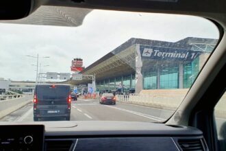 Romreise mit und ohne Andreas Englisch, unser letzter Tag in Rom. Ankunft am Flughafen