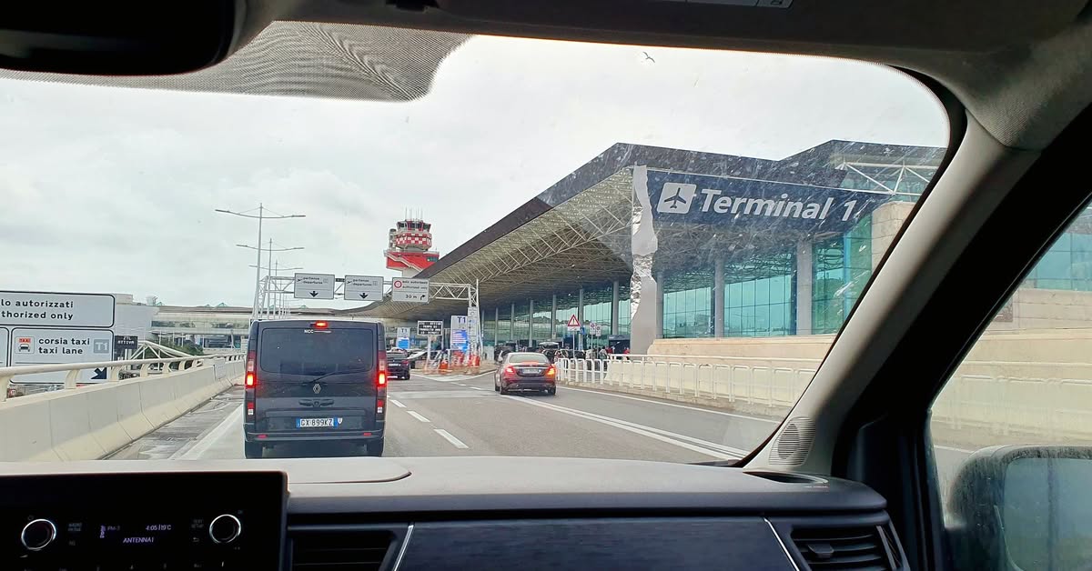 Romreise mit und ohne Andreas Englisch, unser letzter Tag in Rom. Ankunft am Flughafen
